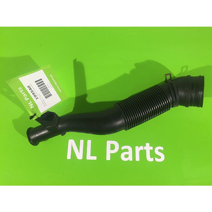 Tubo de entrada de ar Volkswagen Polo 99-01 1.0